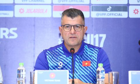 HLV Cristiano Roland : ''Đây không phải bảng đấu dễ dàng, nhưng U17 Việt Nam sẽ chơi hết mình''