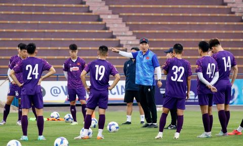 HLV Kim Sang Sik chốt danh sách dự ASEAN Cup: 7 cầu thủ bị loại gọi tên ai?