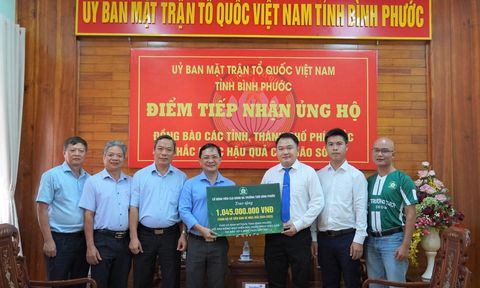 Bình Phước FC: "Cơn sốt vé" và nghĩa cử cao đẹp