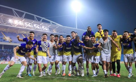 Hà Nội FC nhận thưởng "khủng" sau khi tạo nên địa chấn ở AFC Champions League