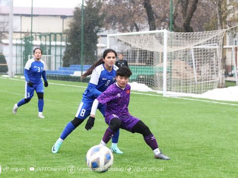 Thi đấu dưới thời tiết 0 độ C, ĐT nữ U20 Việt Nam vẫn cầm hòa Uzbekistan