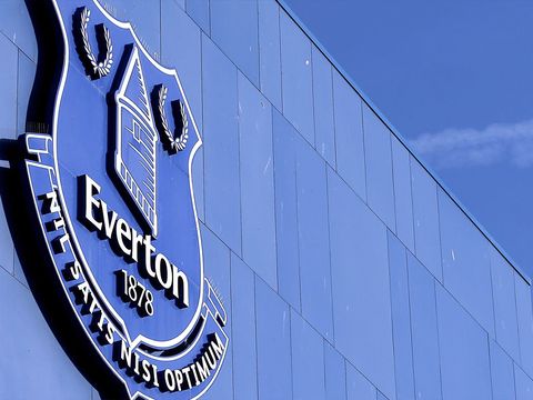 Everton tiếp tục bị trừ điểm, nguy cơ xuống hạng tại Premier League