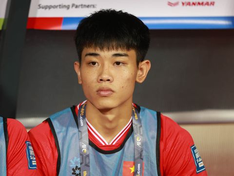 Đình Bắc chấn thương nặng, không thể tiếp tục thi đấu giải U23 Châu Á