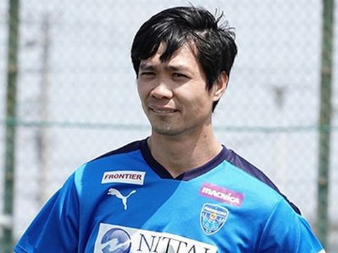 Công Phượng dự bị, HLV Yokohama FC nói lời động viên