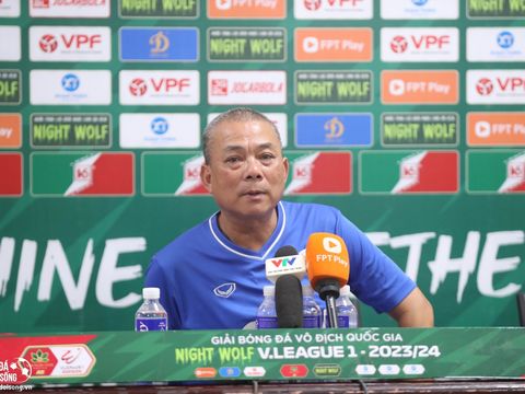 HLV Phạm Anh Tuấn: "SLNA không có cầu thủ ở ĐTQG là đúng, các em rất cần thời gian"
