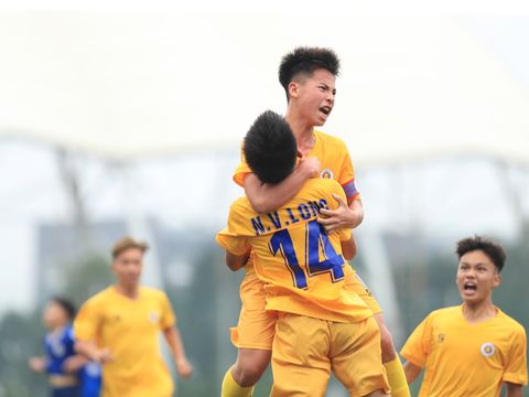 Kết quả giải VĐ U17 Quốc gia: Cầm vàng lại để vàng rơi, U17 SLNA thua ngược trước Hà Nội