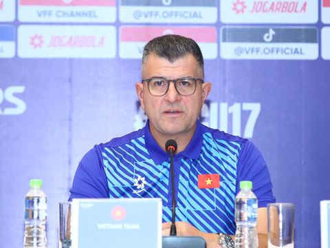 HLV Cristiano Roland : ''Đây không phải bảng đấu dễ dàng, nhưng U17 Việt Nam sẽ chơi hết mình''