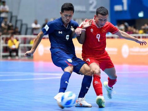 Việt Nam đánh bại Thái Lan, gặp đối thủ "vừa miếng" ở bán kết futsal Đông Nam Á