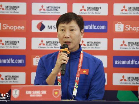 HLV Kim Sang Sik: "Việt Nam vs Indonesia là trận đấu của lòng tự tôn"