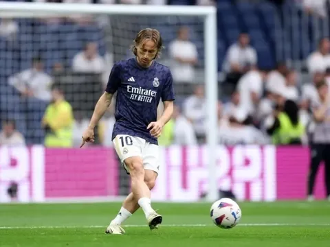 Luka Modric rời Real Madrid để nhường chỗ cho Mbappe