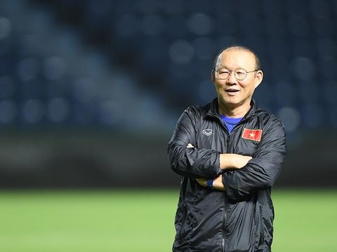 HLV Park Hang Seo nhận giải thưởng giống Sir Alex Ferguson và Lionel Messi