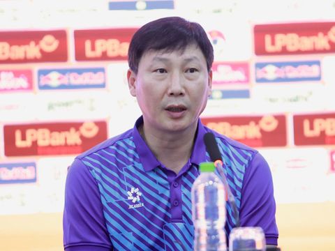 HLV Kim Sang Sik: "Nga là đội tuyển mạnh nhưng chúng tôi không hề sợ hãi"