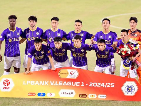 Văn Quyết toả sáng, Hà Nội FC ra quân thuận lợi tại V-League 2024/25