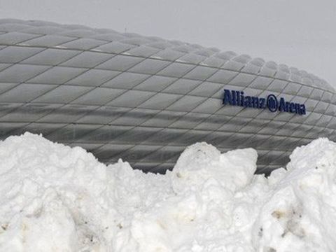Trận Bayern vs Union Berlin bất ngờ bị hoãn bởi thời tiết