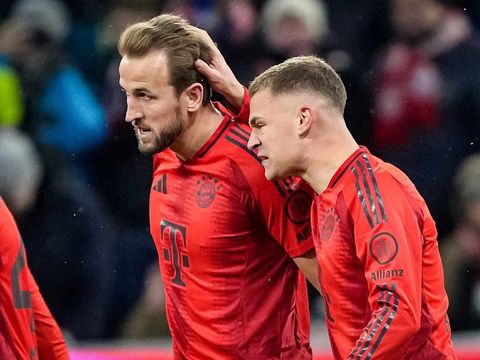 Bayern Munich 3 - 0  Augsburg: Đêm diễn bùng nổ của Harry Kane