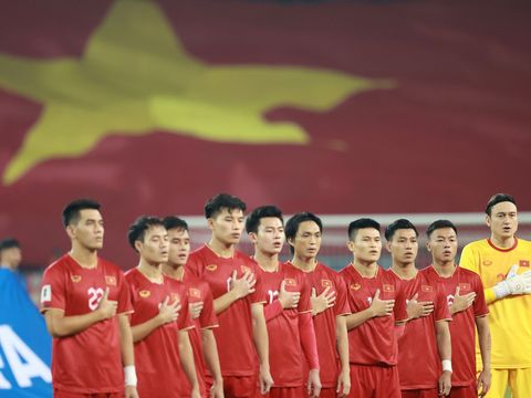 HLV Troussier tìm kiếm nhân tố mới cho tuyển Việt Nam tại V-League