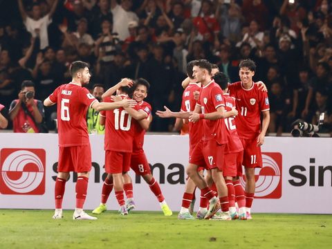 Indonesia 1-0 Việt Nam: Trắng tay tại Bung Karno