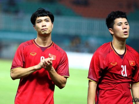 Đình Trọng đề cao đàn anh Công Phượng trước trận ''siêu kinh điển'' của bóng đá Việt Nam