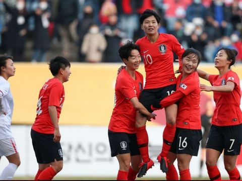 Thua đậm Hàn Quốc, tuyển nữ Việt Nam nhận bài học quý trước vòng play-off Olympic