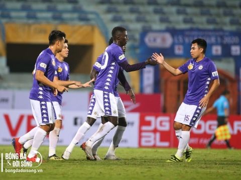 Hà Nội xin mở cửa sân Hàng Đẫy khi đá chung kết với Viettel