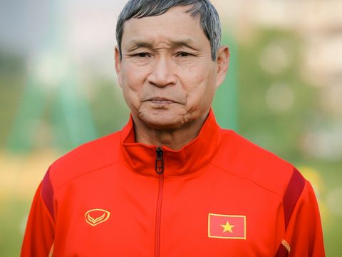 Cảm ơn HLV Mai Đức Chung, huyền thoại của bóng đá Việt Nam