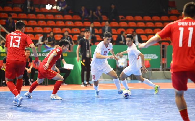 Kết quả Futsal Việt Nam 1-0 Futsal Trung Quốc: 3 điểm nhọc nhằn và may mắn